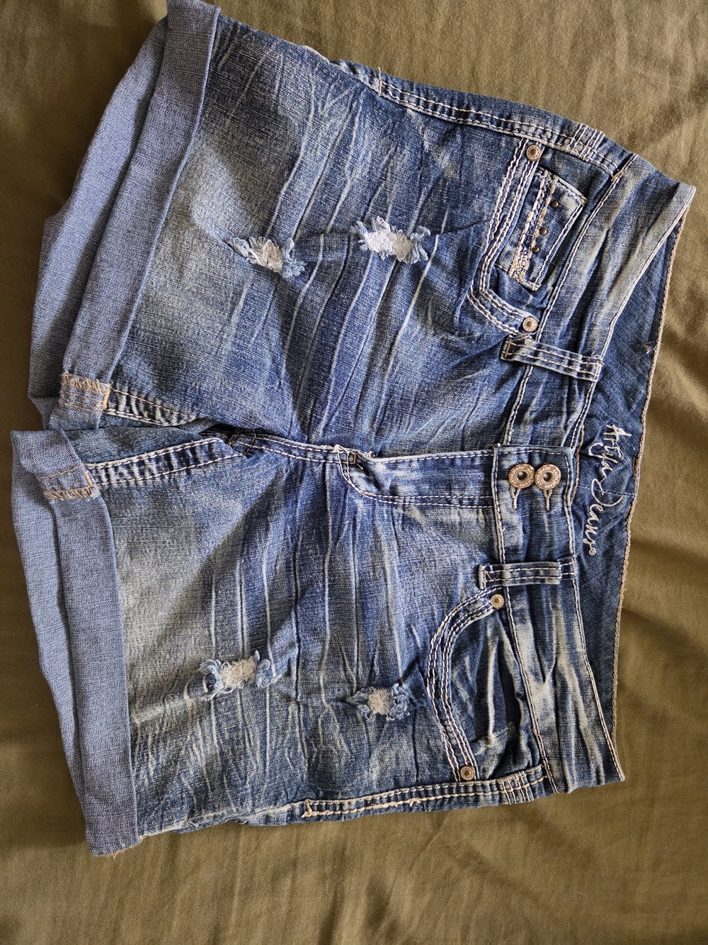 Ariya Distressed Blue Denim Women’s Shorts